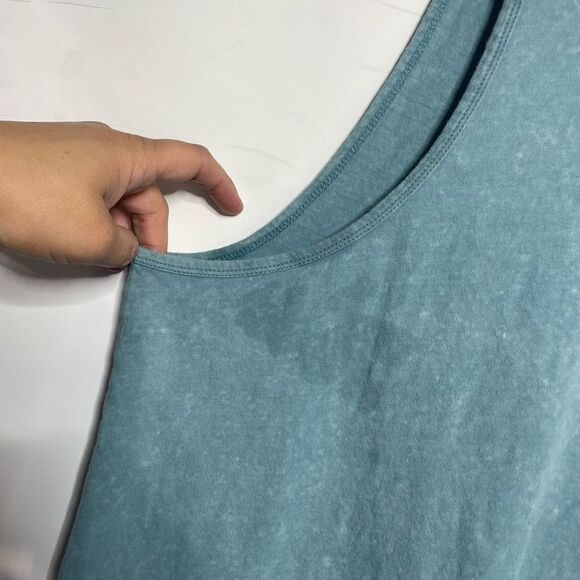 5 for $25🔥Universal Threads Blue Tank Top XXL - Picture 5 of 6